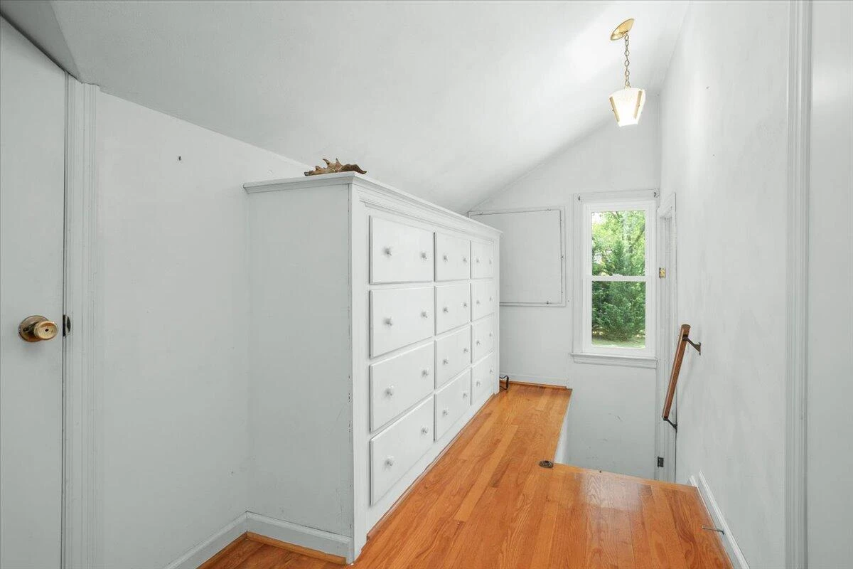 5817 Viewpoint AVE - Photo 37