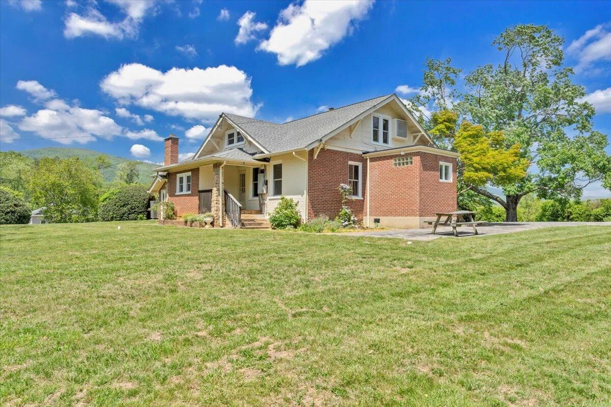 5817 Viewpoint AVE - Photo 49