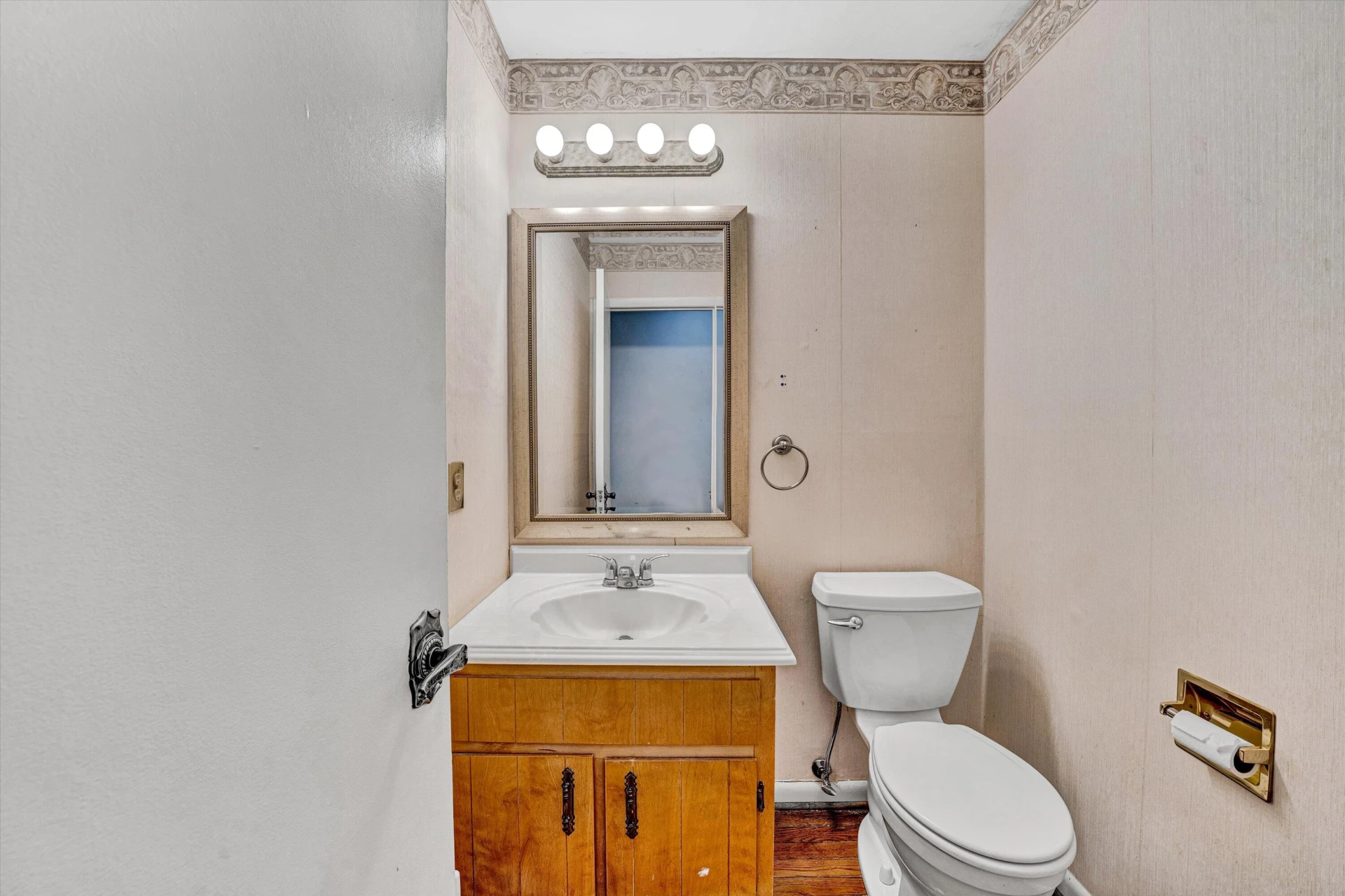 2350 Ross LN - Photo 13