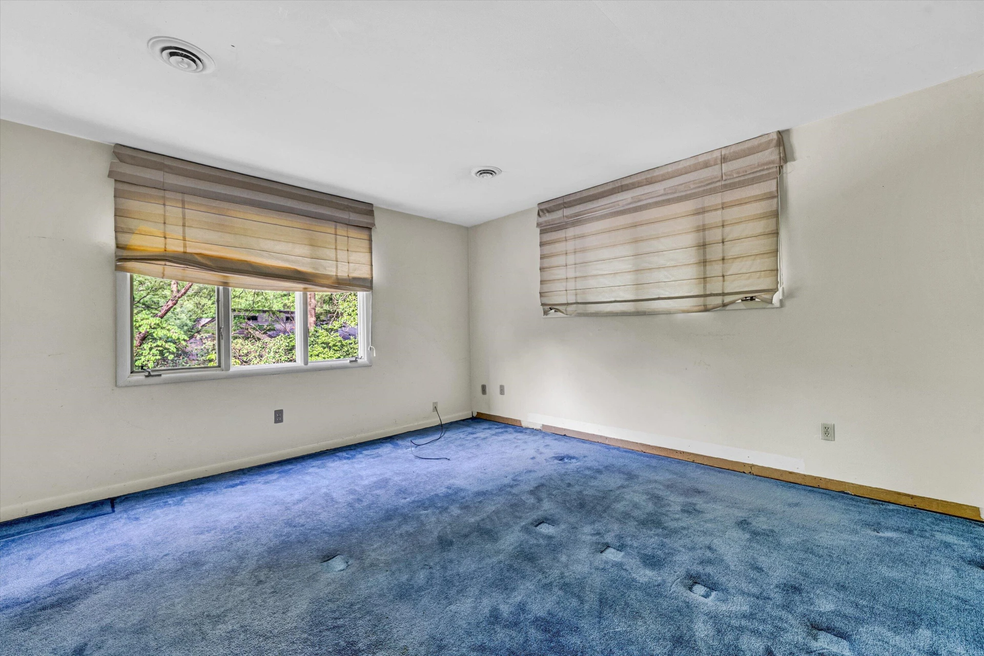 2350 Ross LN - Photo 17