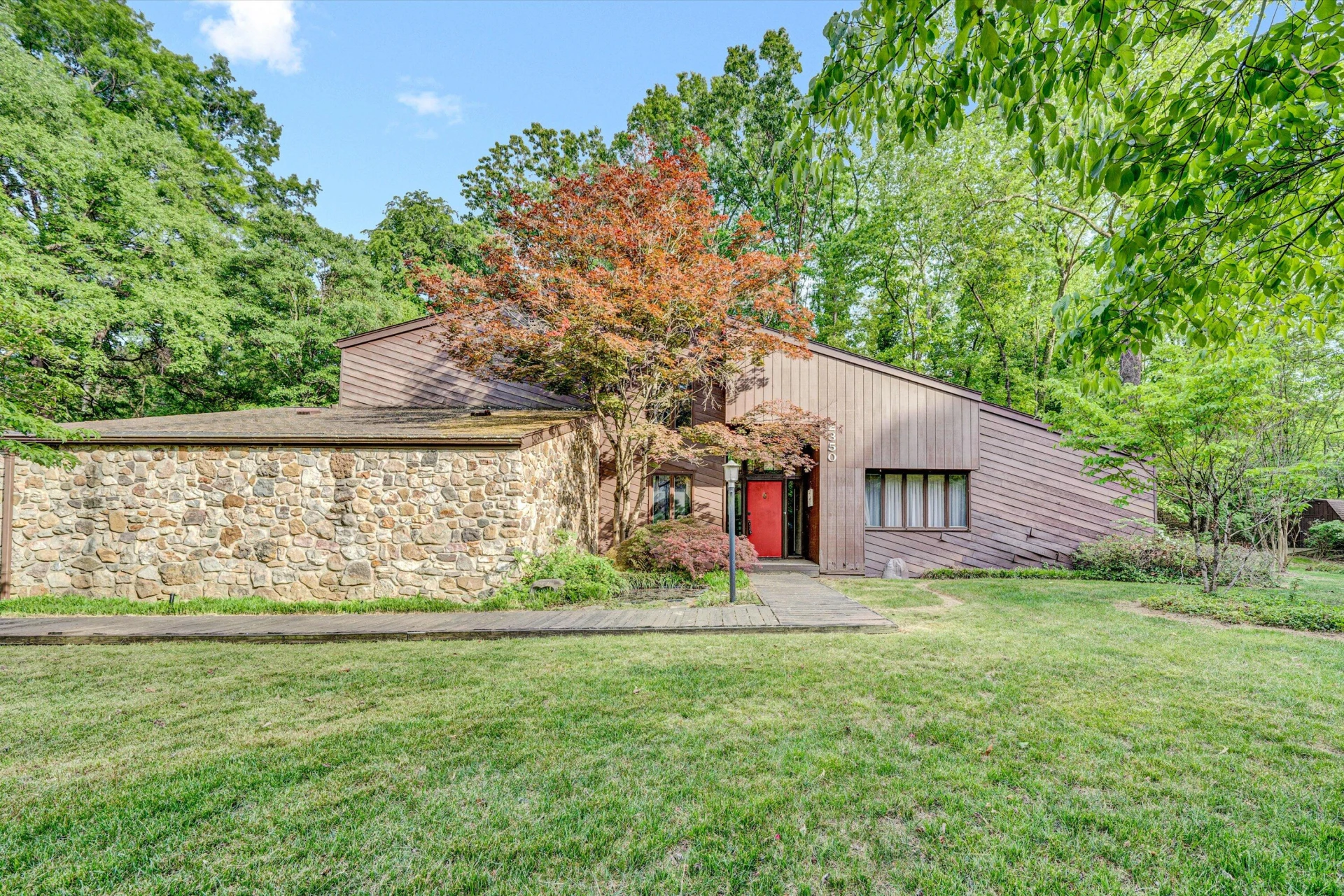 2350 Ross LN - Photo 2