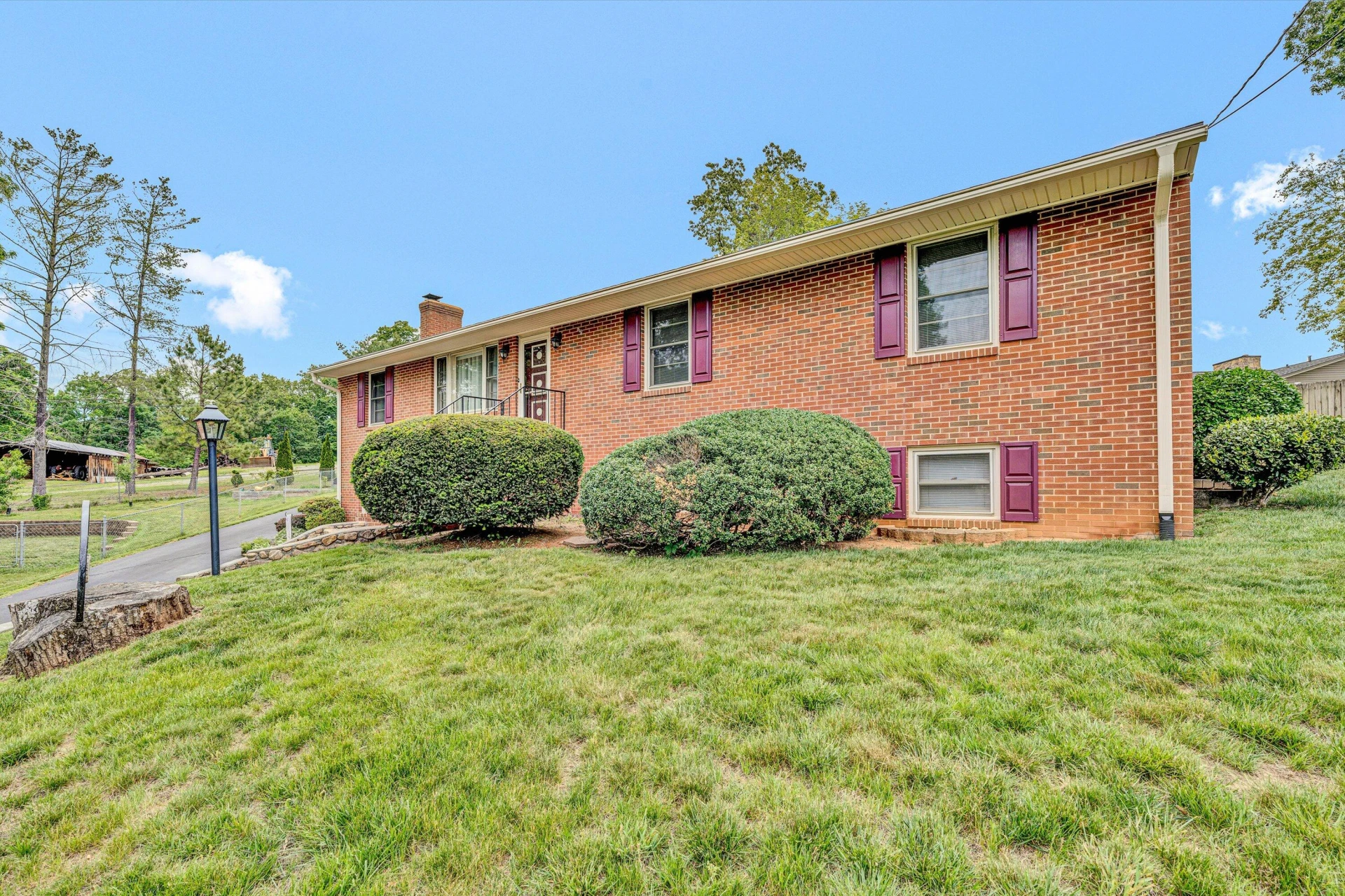 459 Nellie CIR - Photo 11