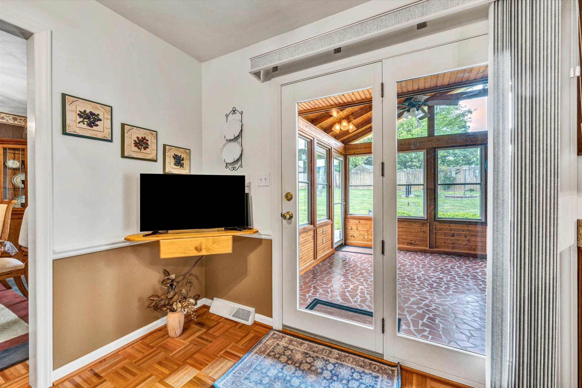 459 Nellie CIR - Photo 18