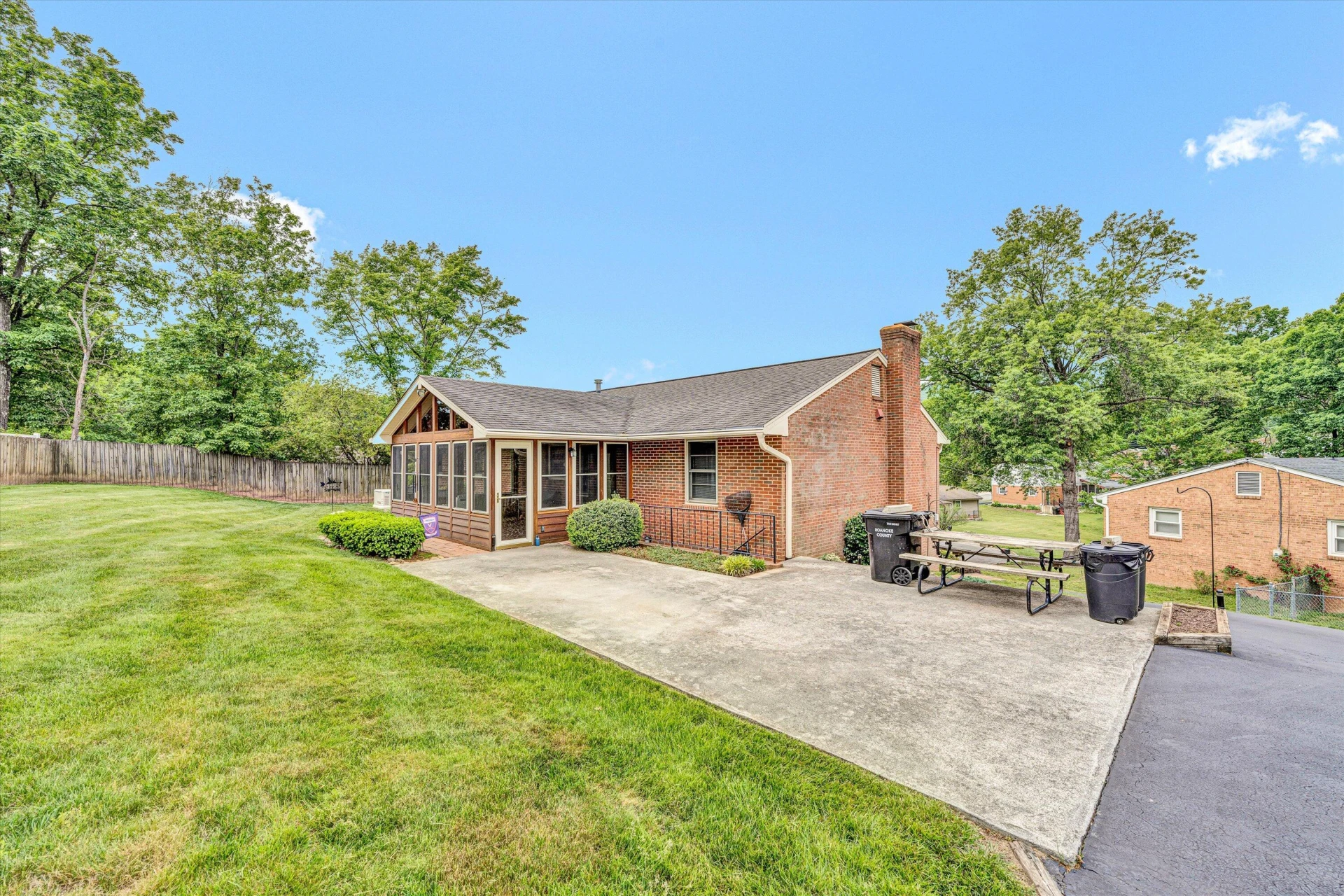459 Nellie CIR - Photo 36