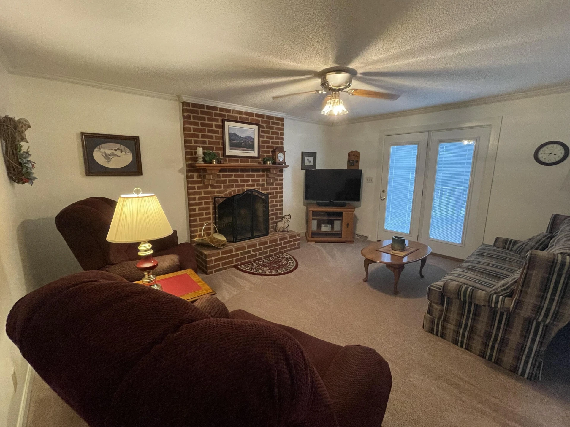 1394 Jefferson TER - Photo 17