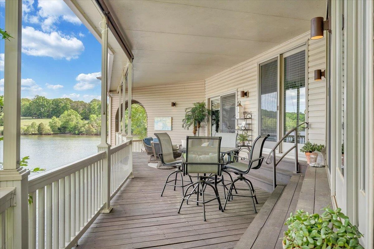 389 Blue Lake RD - Photo 105