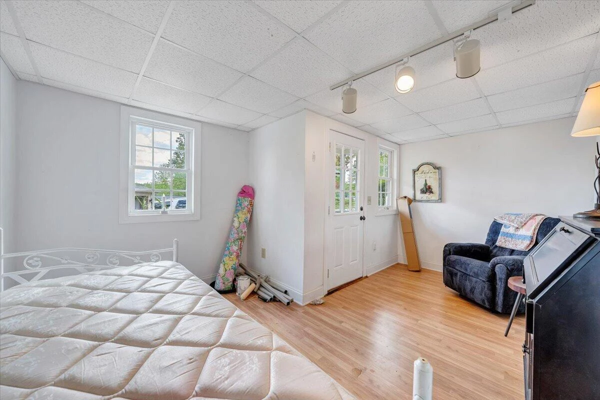 389 Blue Lake RD - Photo 112