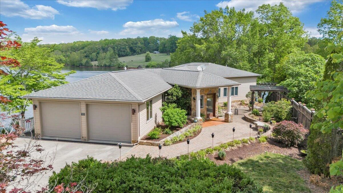 389 Blue Lake RD - Photo 117