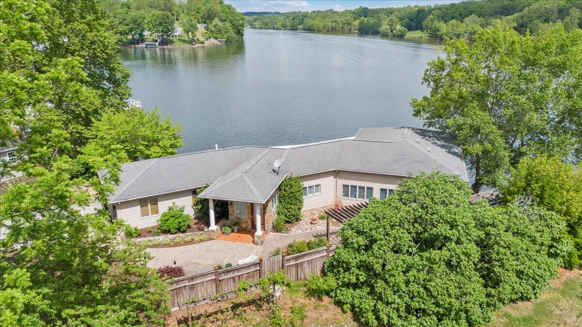 389 Blue Lake RD - Photo 122