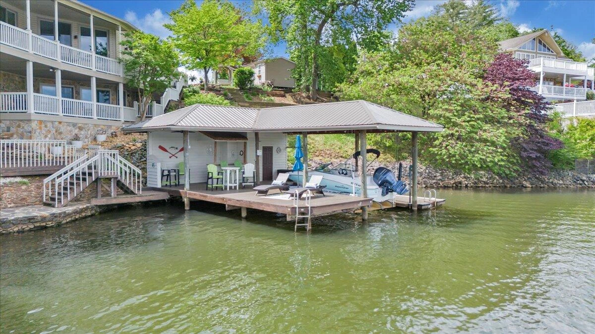 389 Blue Lake RD - Photo 136