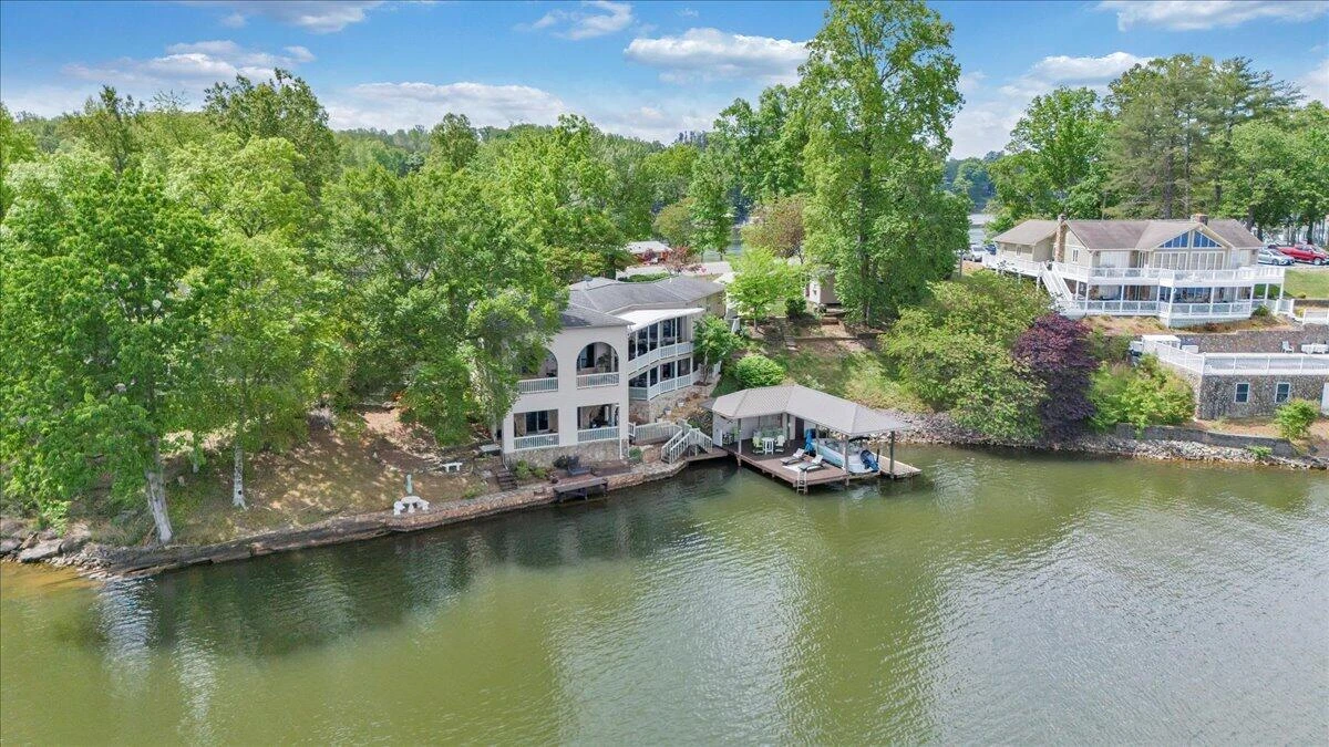 389 Blue Lake RD - Photo 139