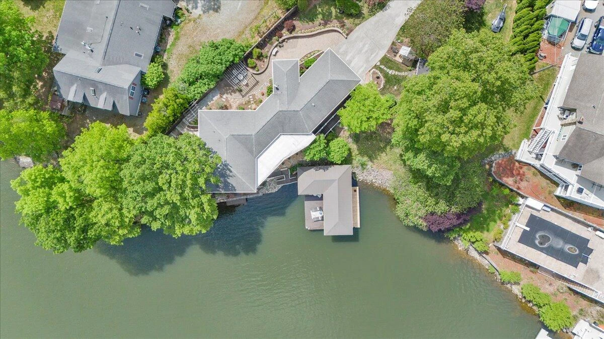 389 Blue Lake RD - Photo 144