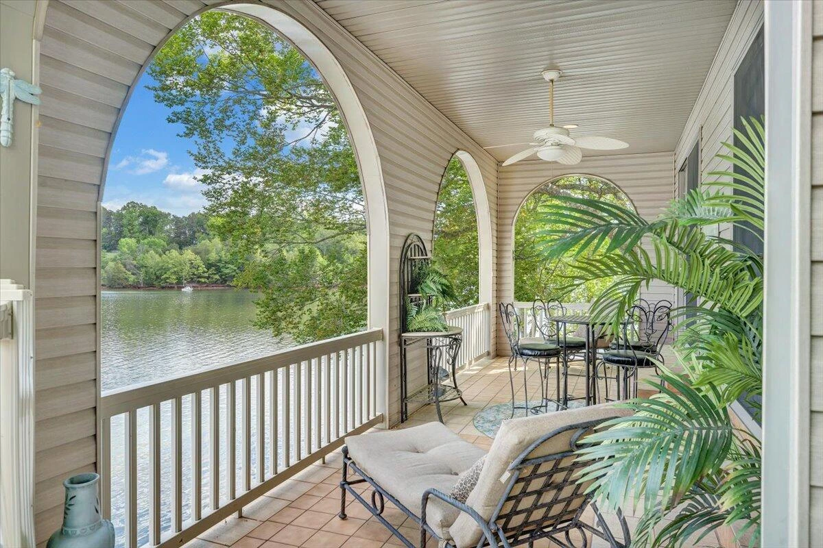 389 Blue Lake RD - Photo 95