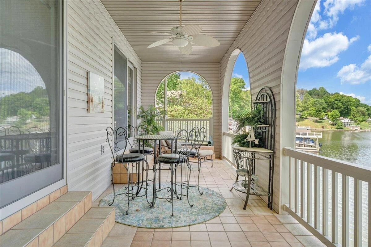 389 Blue Lake RD - Photo 99