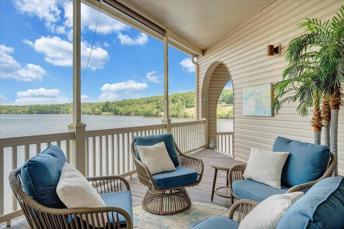 389 Blue Lake RD - Photo 103