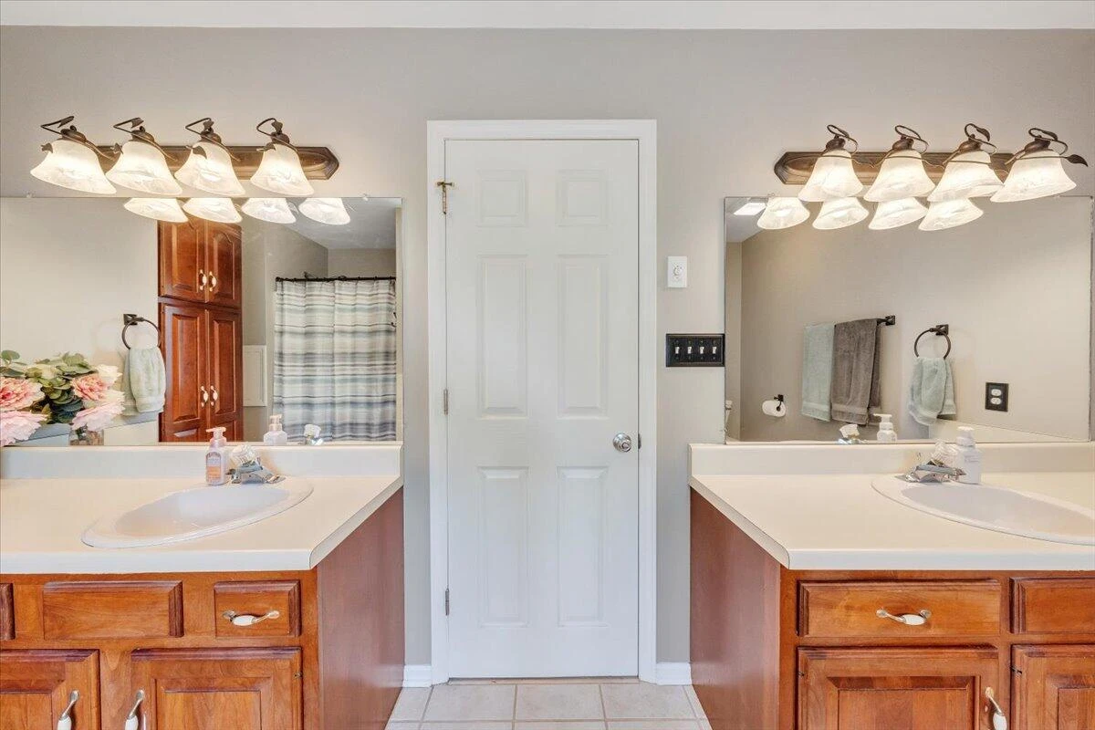 547 Highland  DR - Photo 42