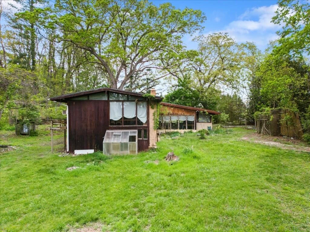1817 English Forest RD - Photo 3
