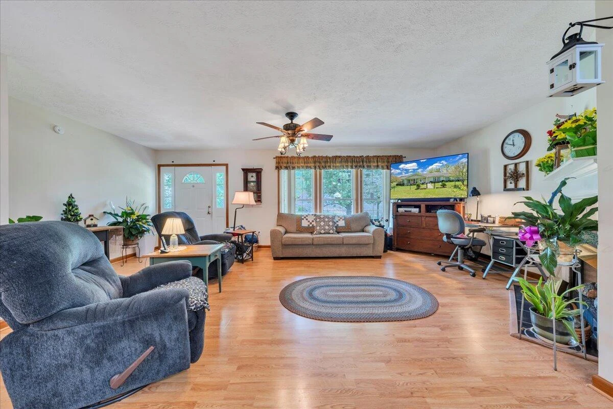 4724 Muddy Fork RD - Photo 11