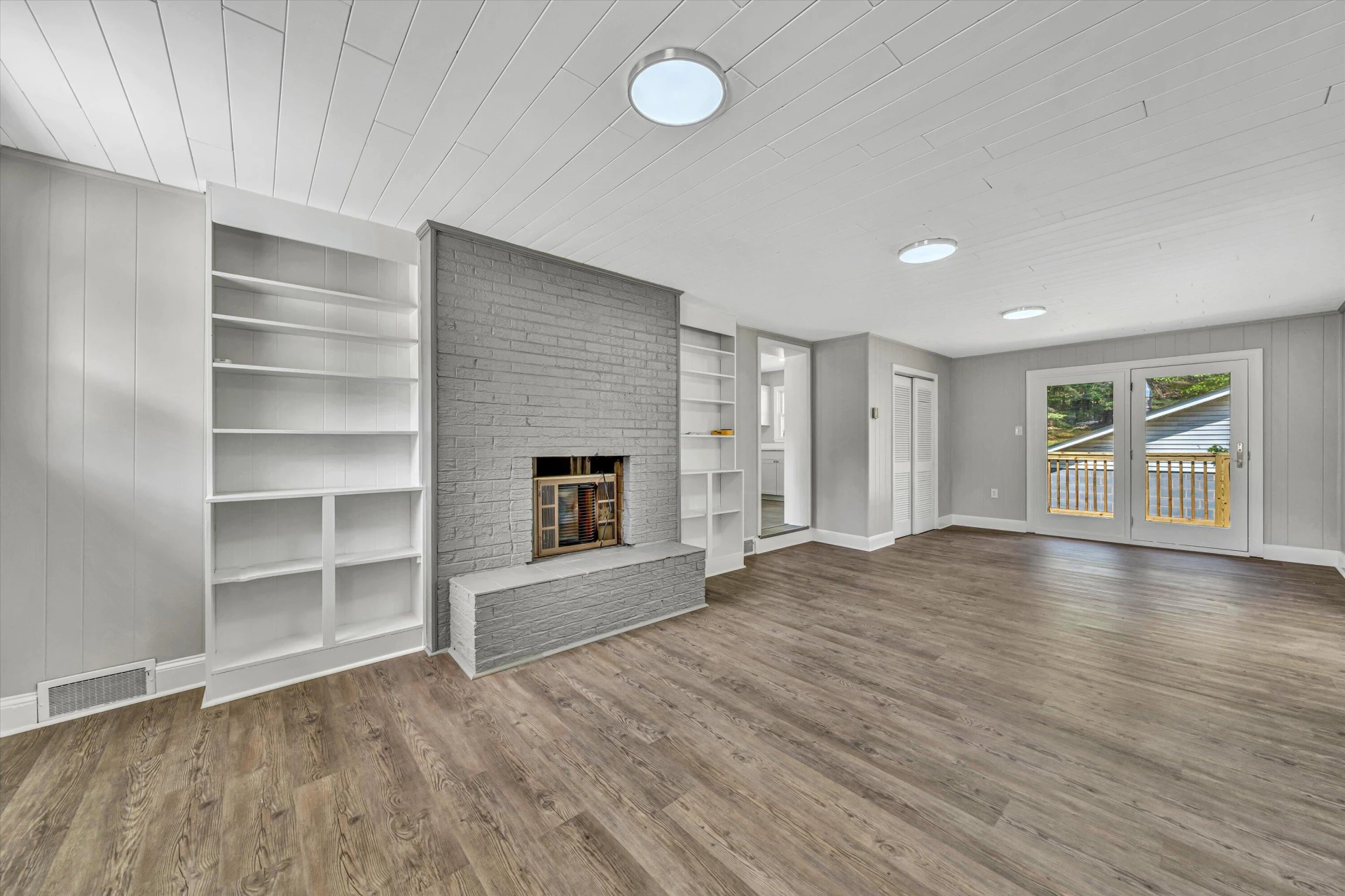 150 Woodland DR - Photo 13