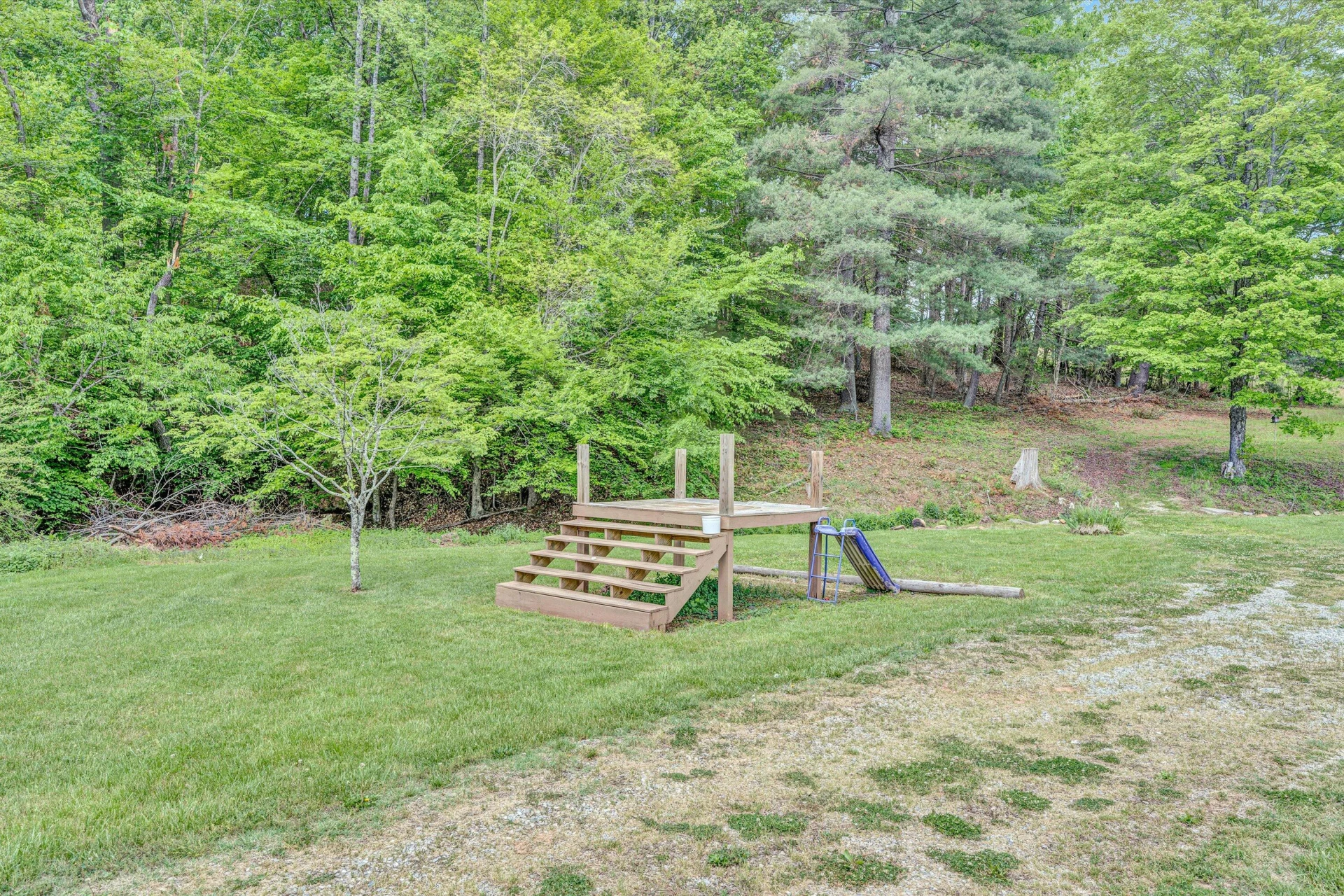150 Woodland DR - Photo 33