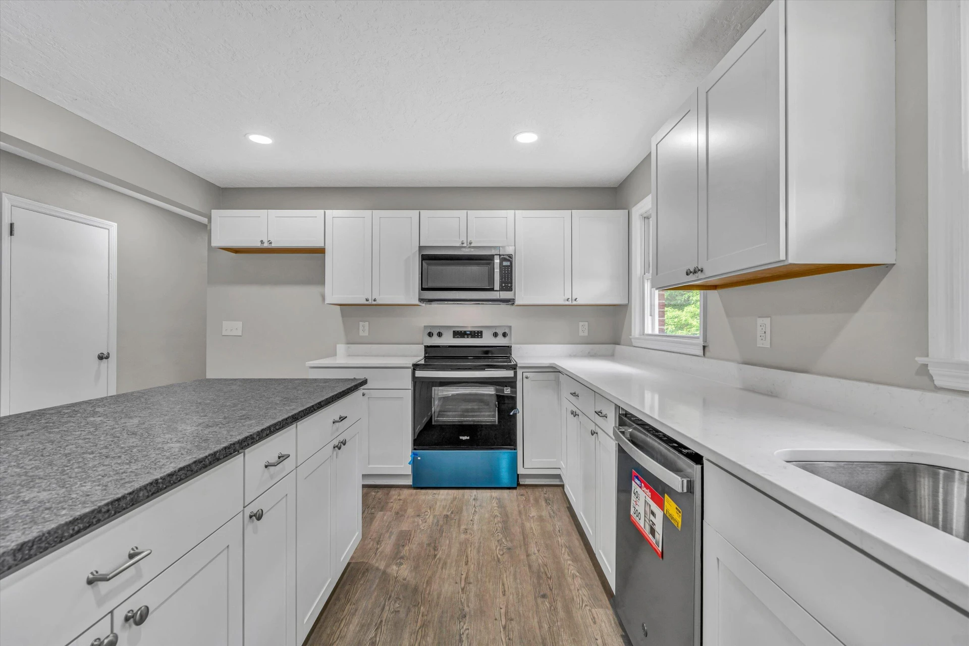 150 Woodland DR - Photo 9