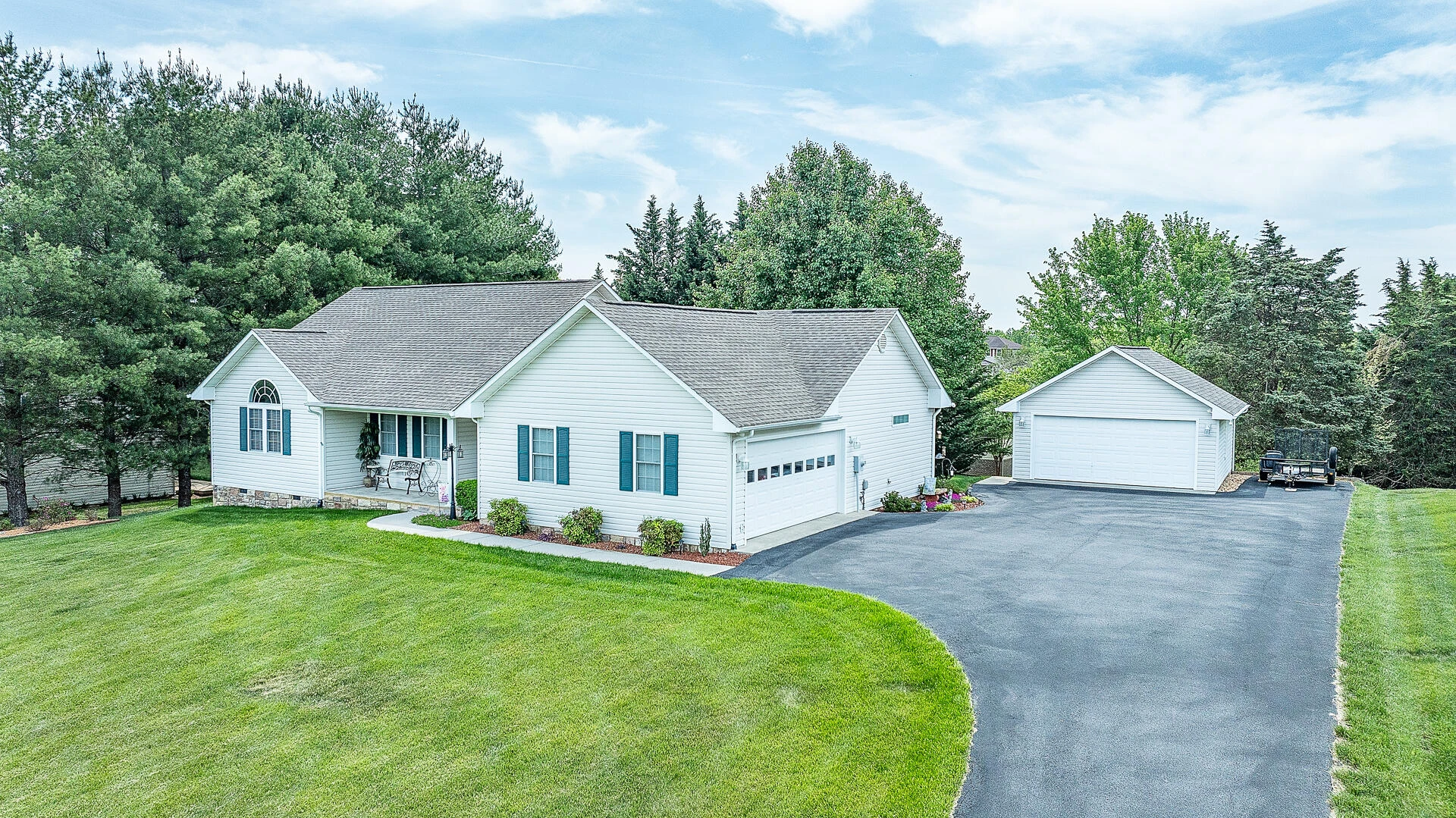 151 Andrew DR