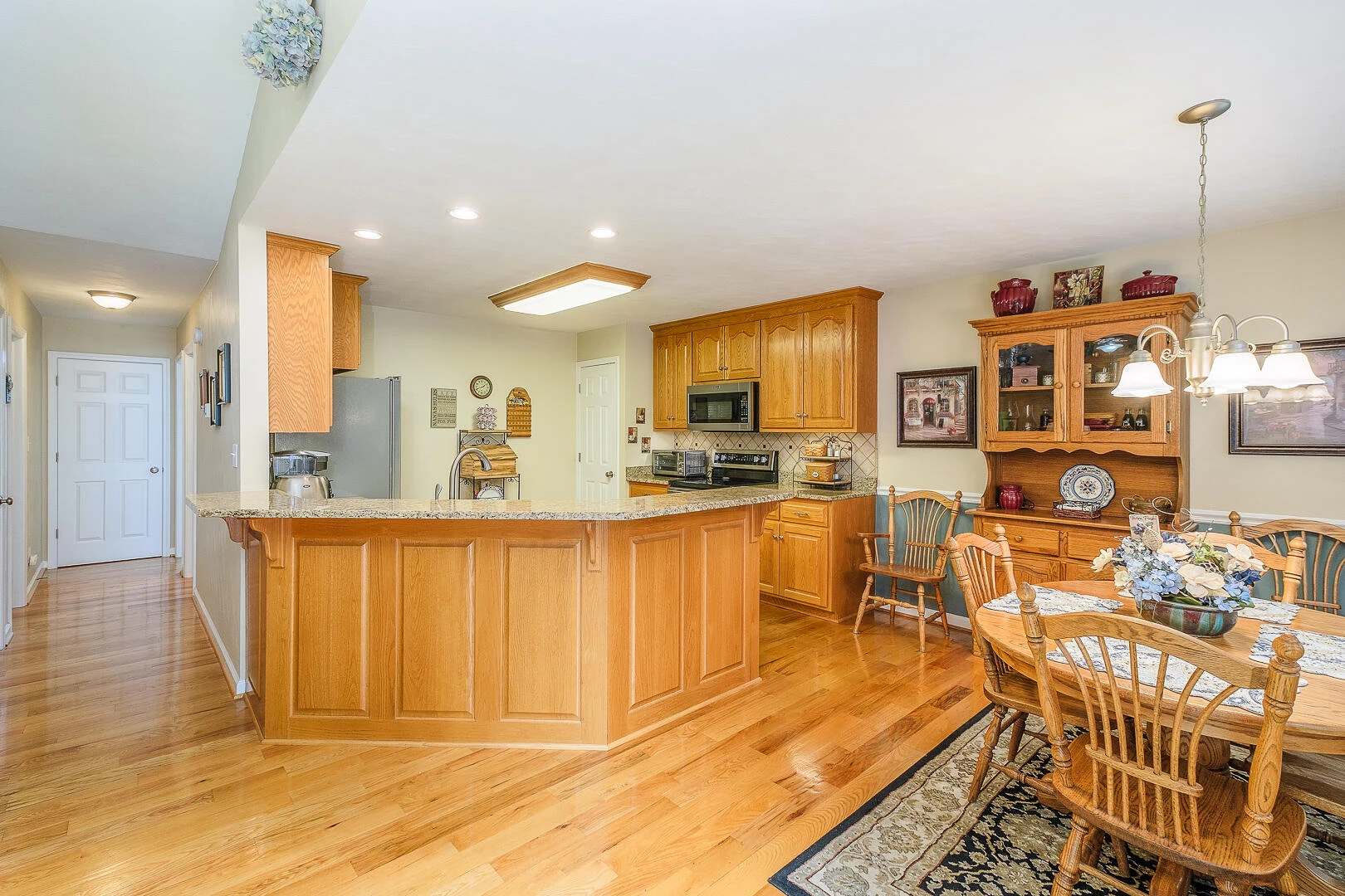 151 Andrew DR - Photo 17
