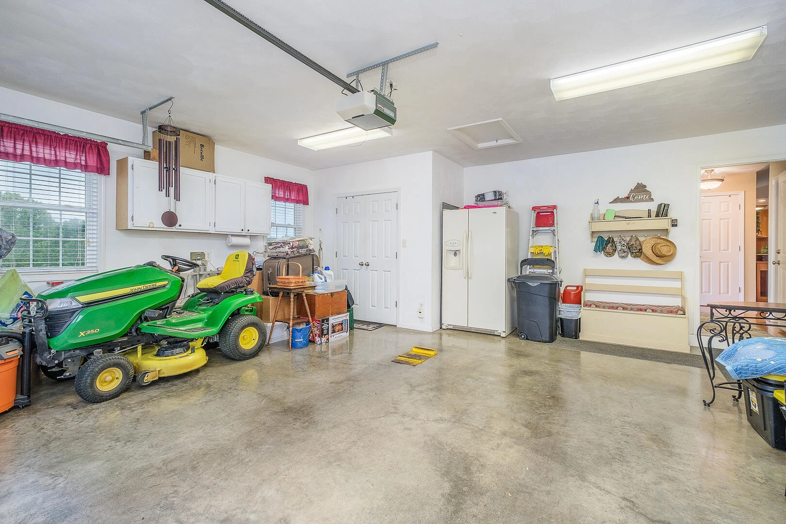 151 Andrew DR - Photo 34
