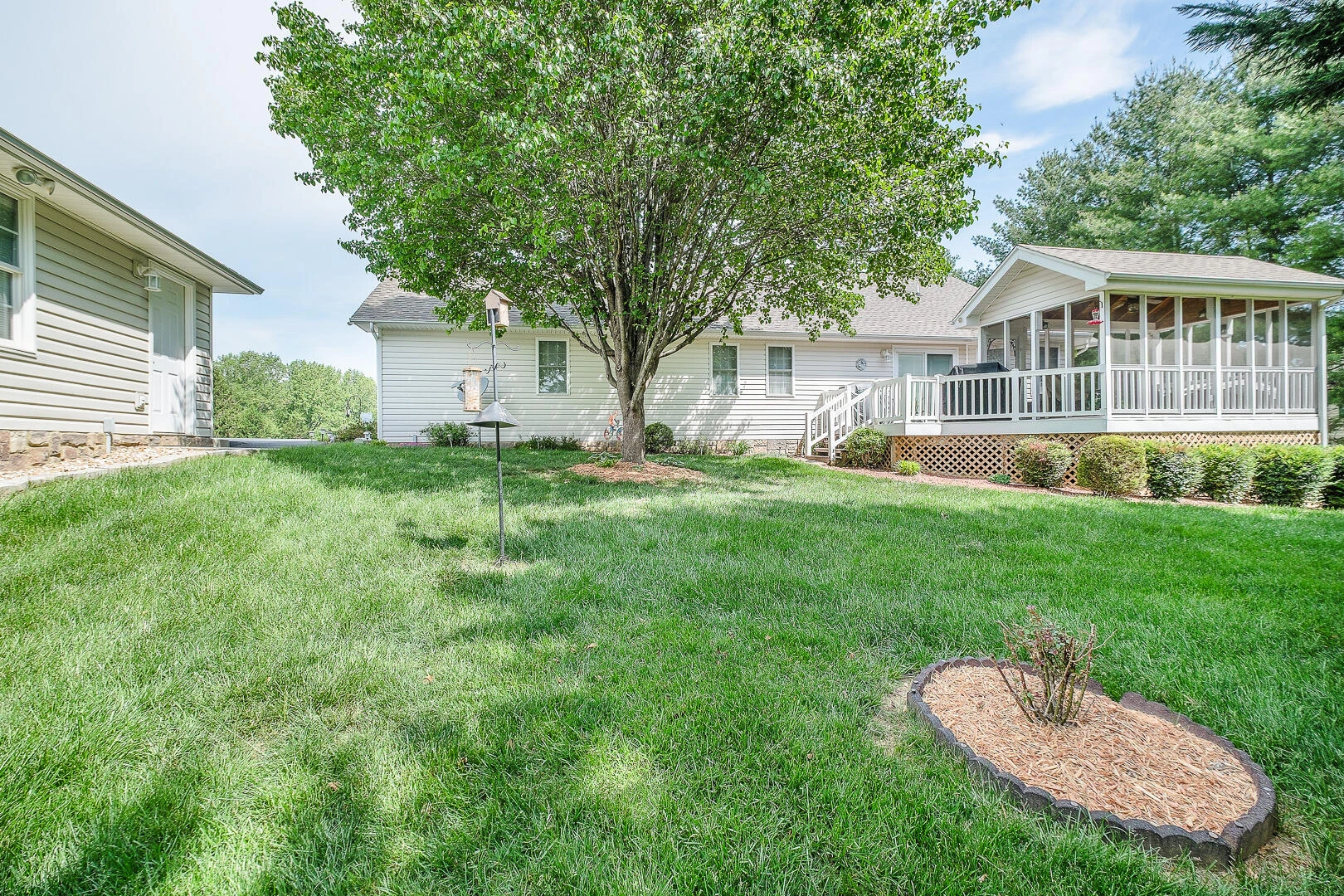 151 Andrew DR - Photo 42