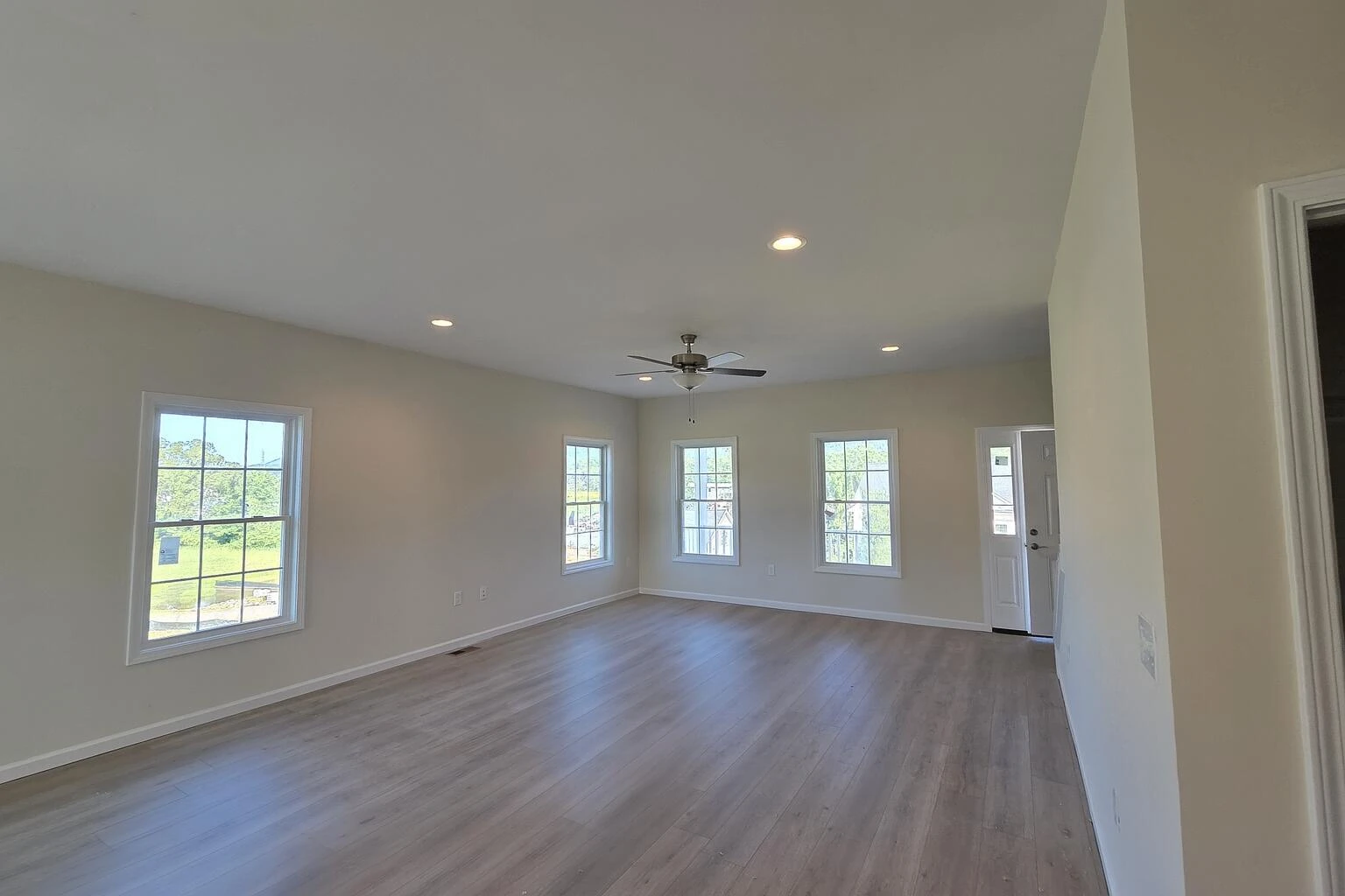5591 Old Grove LN - Photo 6