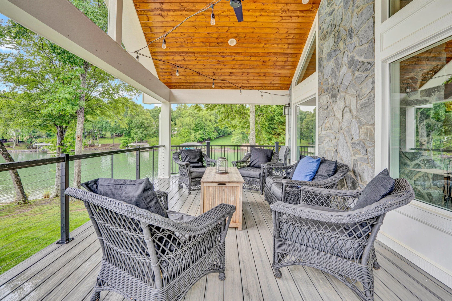 511 Autumn AVE - Photo 33