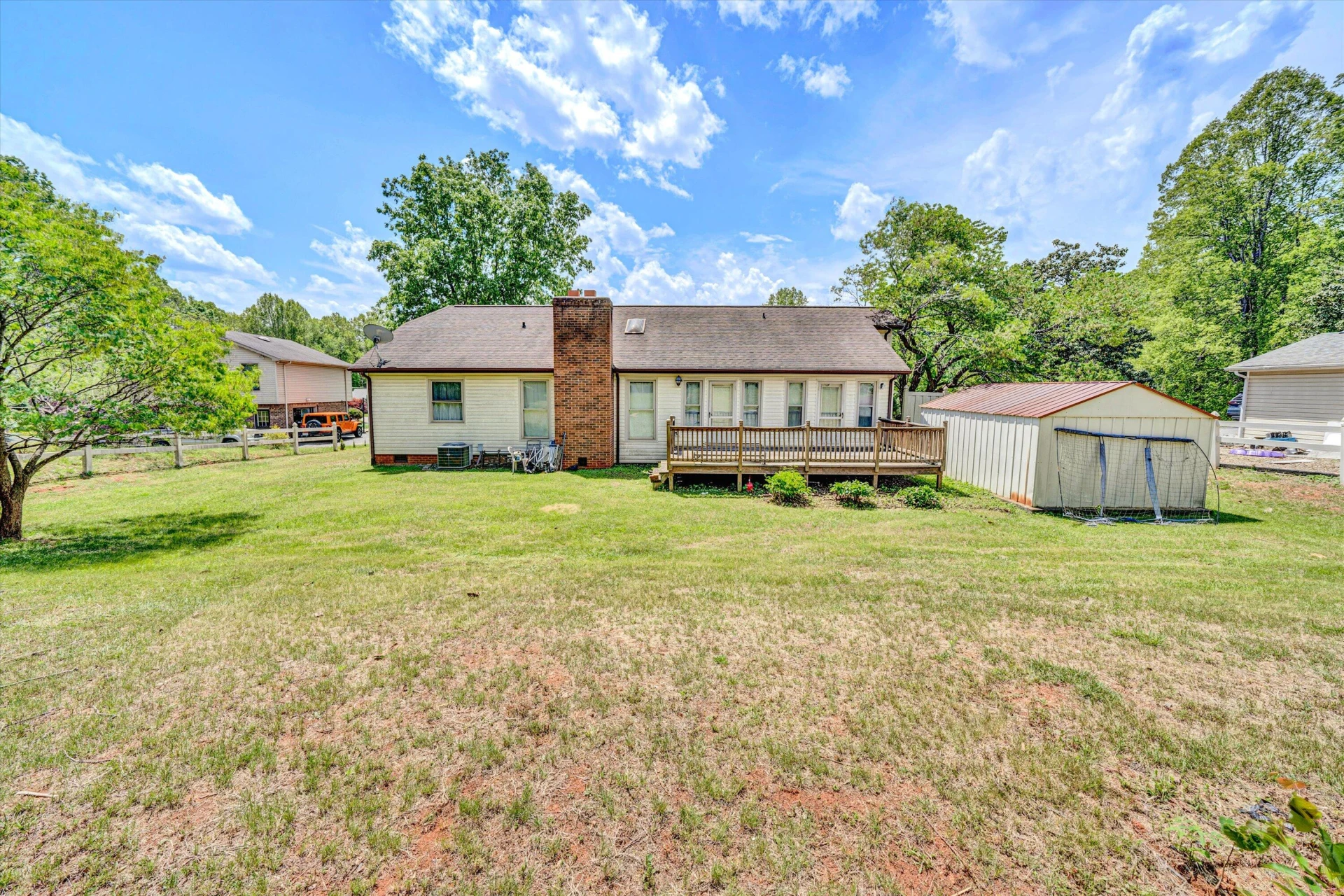126 Turner Ashby CT - Photo 6
