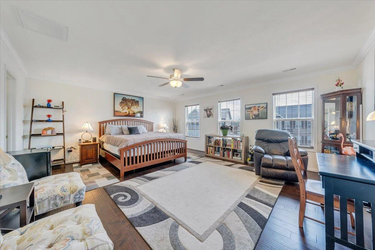 8327 Leighburn DR - Photo 20