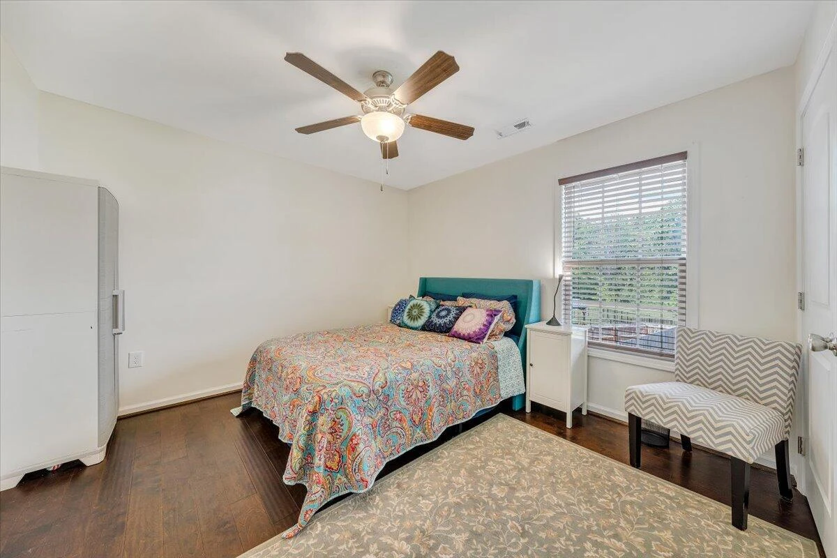 8327 Leighburn DR - Photo 26