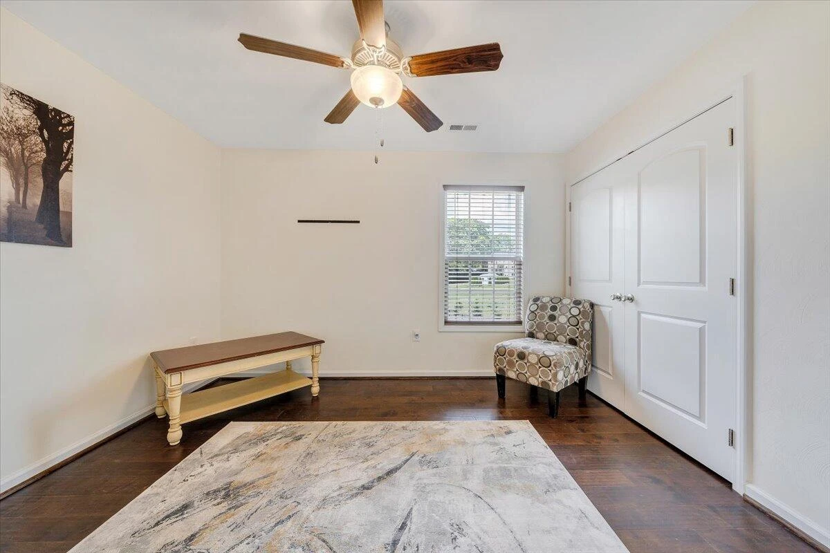 8327 Leighburn DR - Photo 27