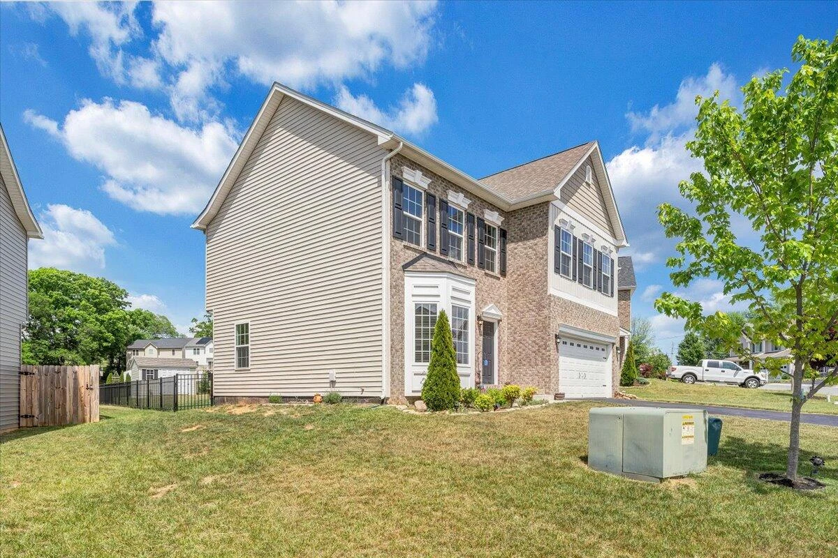 8327 Leighburn DR - Photo 45