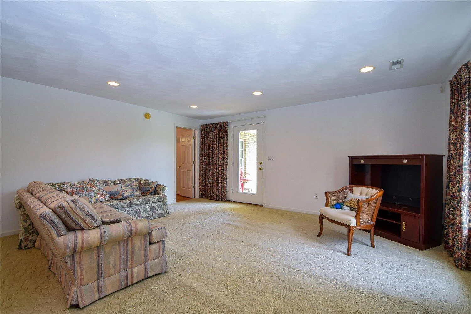3837 Parkway Place DR - Photo 23