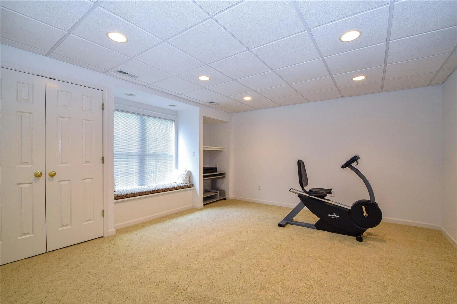 3837 Parkway Place DR - Photo 8