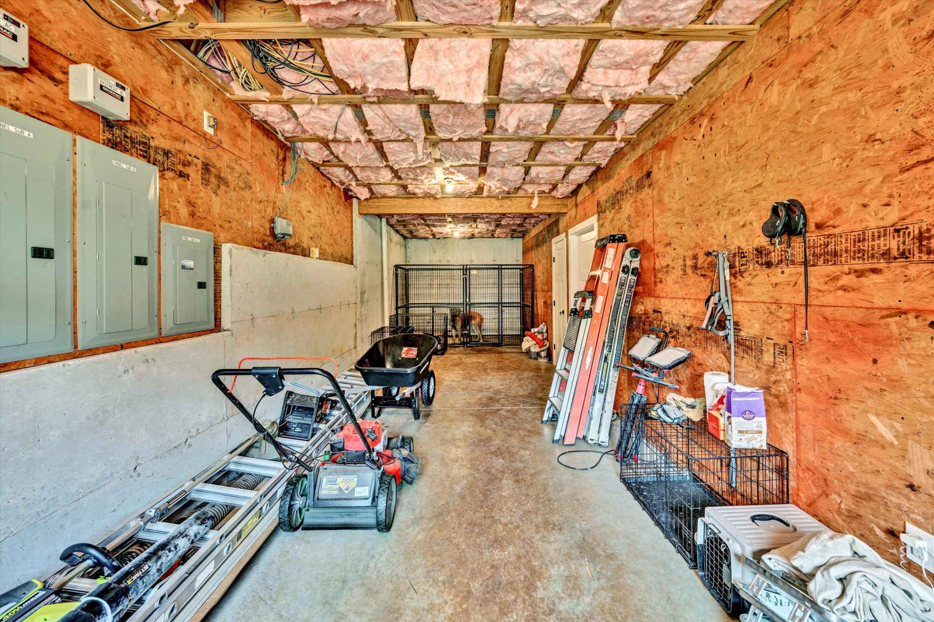 215 Bermuda DR - Photo 47