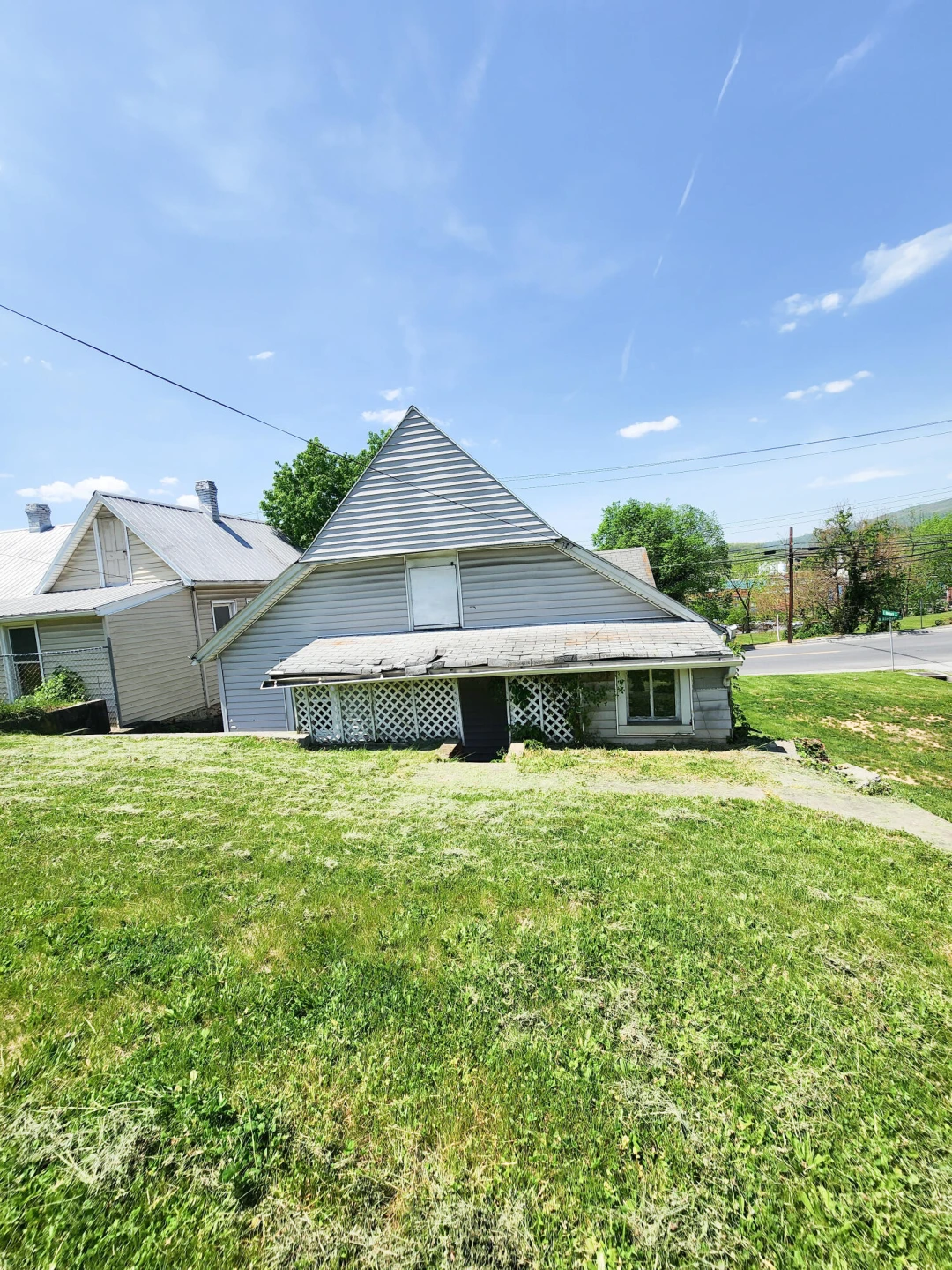 411 alleghany AVE - Photo 12