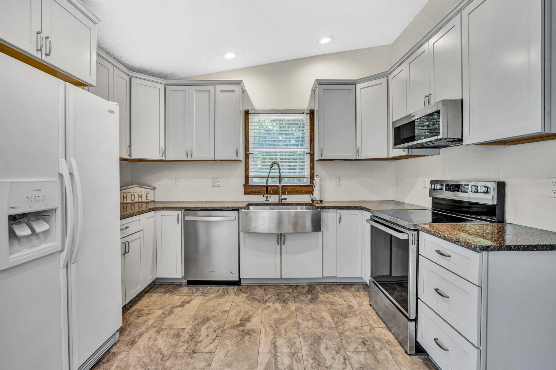190 Dalewood LN - Photo 10