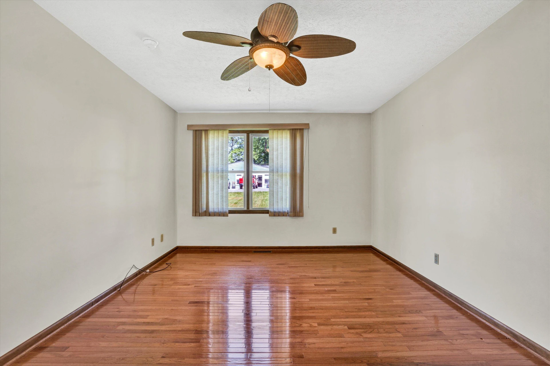190 Dalewood LN - Photo 17