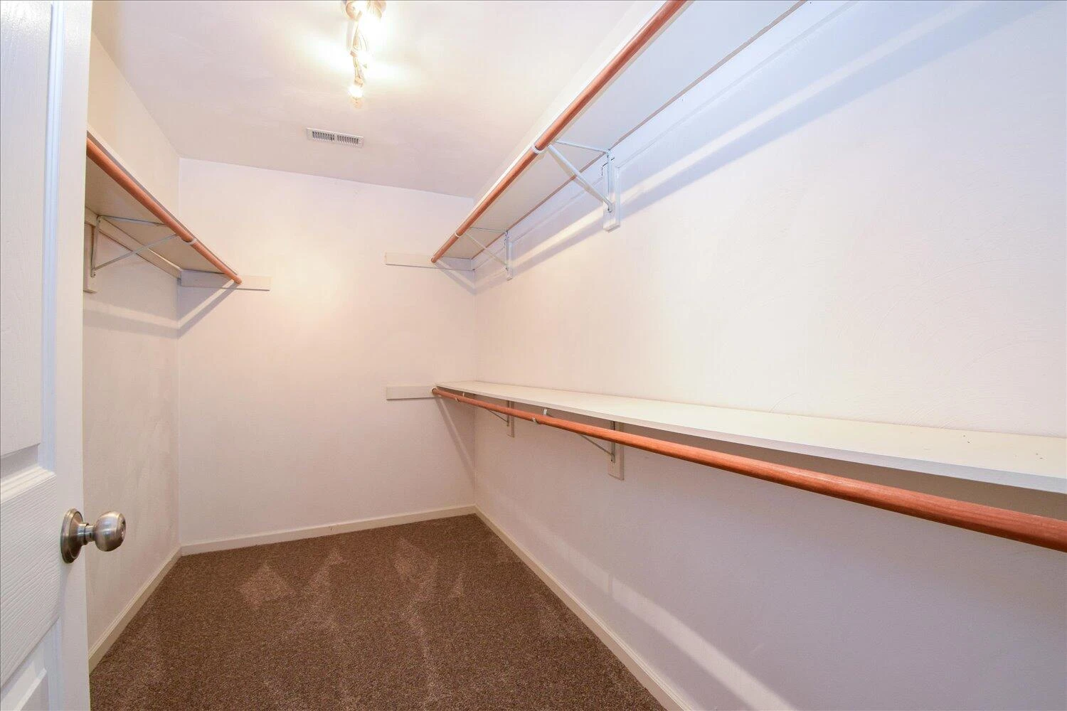 3611 Preakness CT - Photo 14