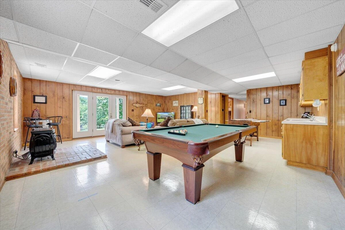 504 WITCHER CREEK LN - Photo 38