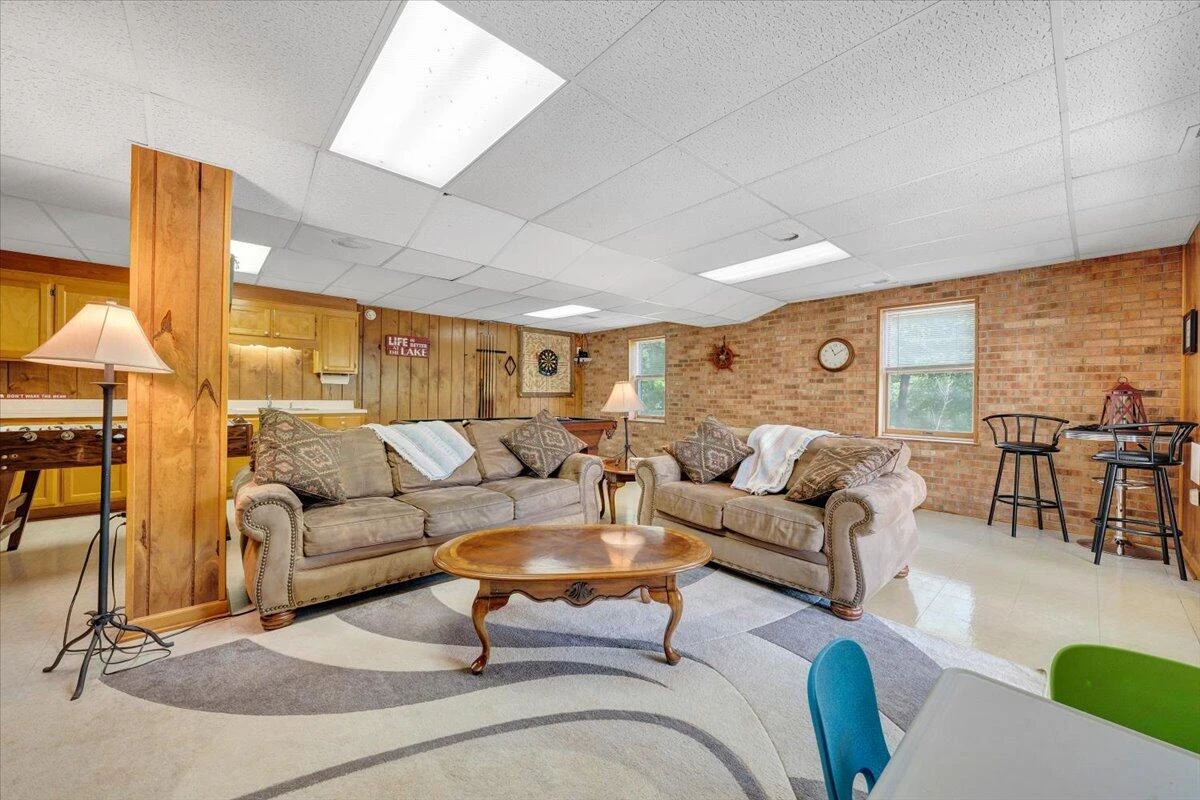504 WITCHER CREEK LN - Photo 41