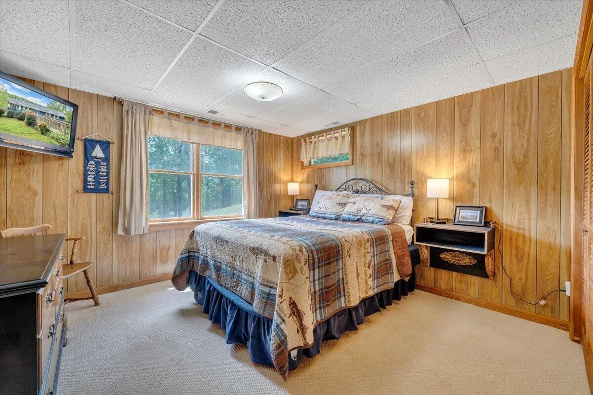 504 WITCHER CREEK LN - Photo 44