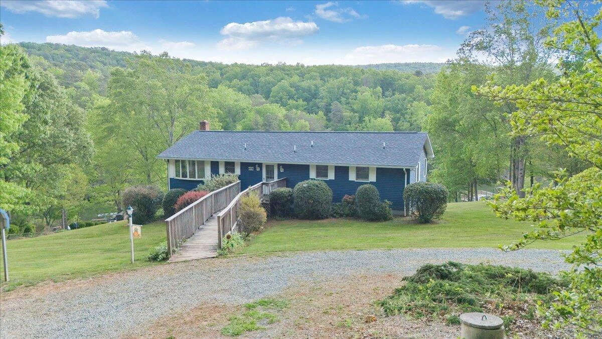 504 WITCHER CREEK LN - Photo 7