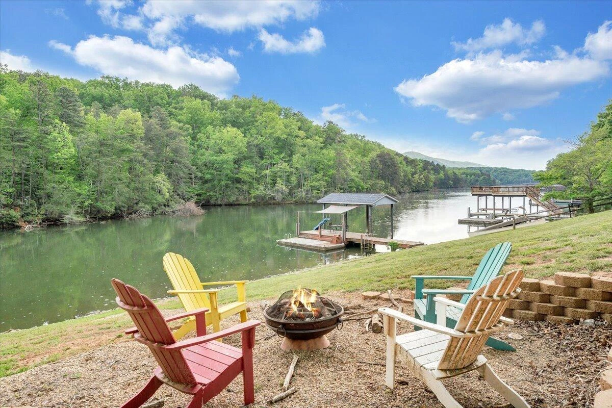 504 WITCHER CREEK LN - Photo 8