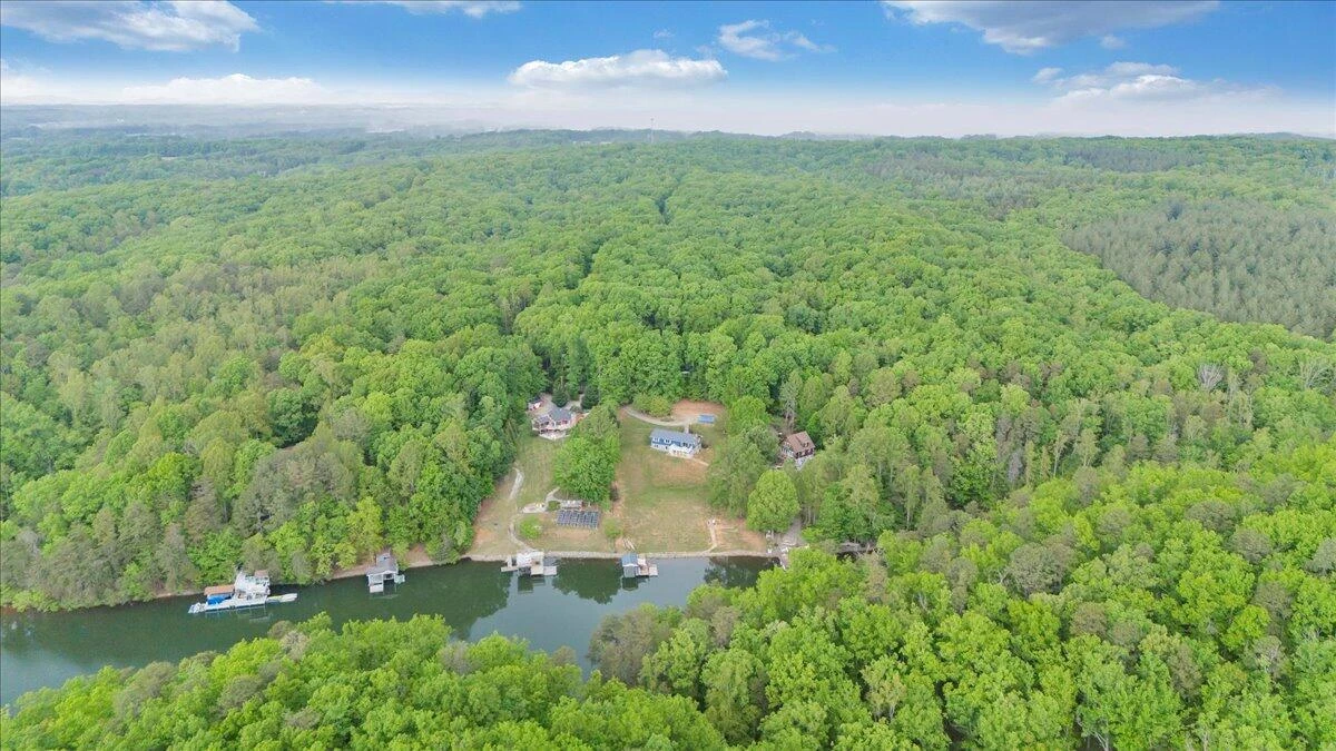 504 WITCHER CREEK LN - Photo 71