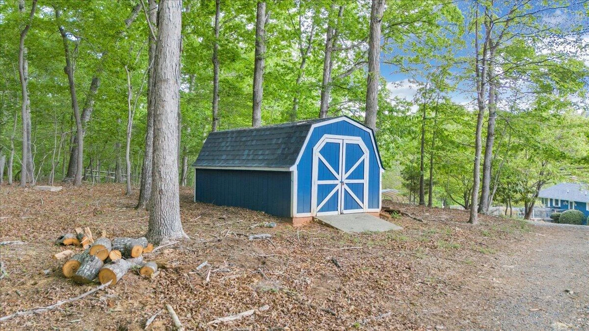 504 WITCHER CREEK LN - Photo 76